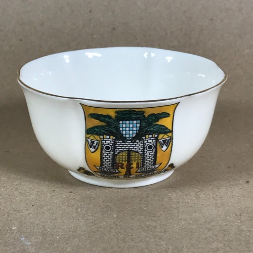 Goss reigate crested dish - goss,