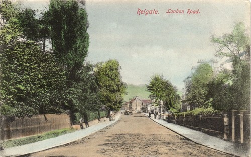London road reigate surrey - pc,